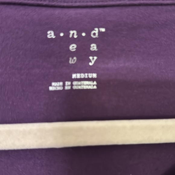 3/4 Length sleeve/Boat Neck - Picture 2 of 2